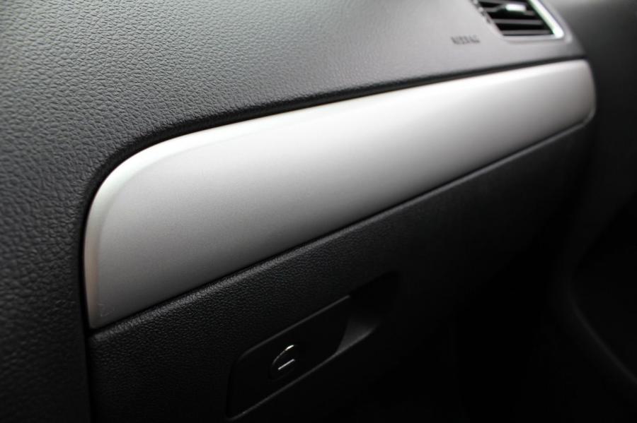  Volkswagen Jetta TDi 2011 года  (фото 72 из 120)
